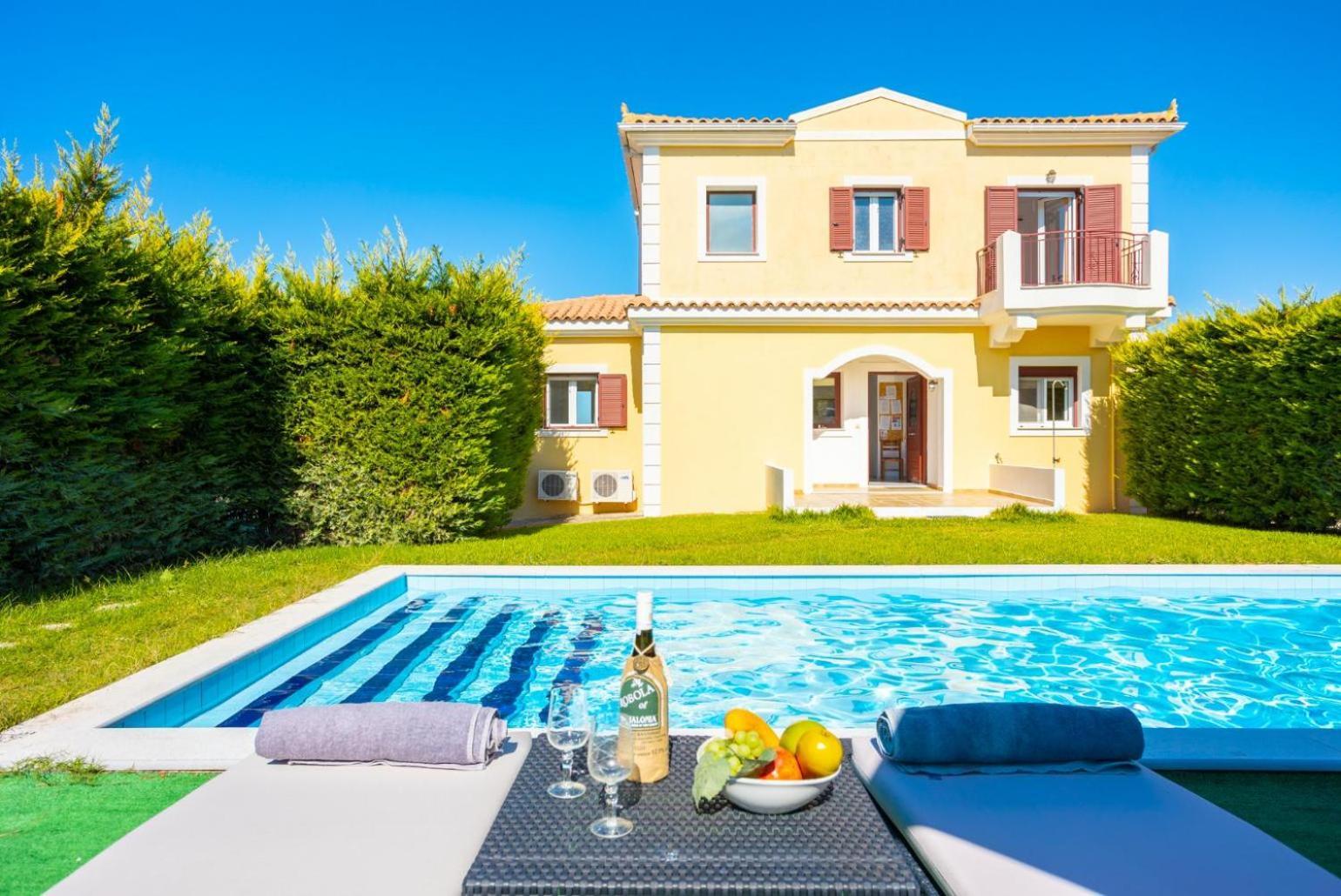 Villa Europe Thia Fokata Eksteriør bilde